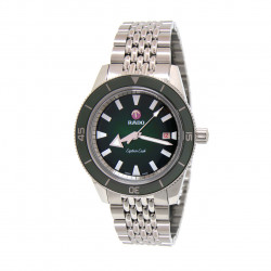 Rado rende omaggio alla tradizione dei suoi orologi con questo modello di Captain Cook legato al design del 1962.